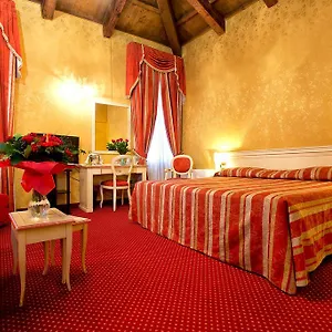 https://ca-san-polo.hotelslidodijesolo.com