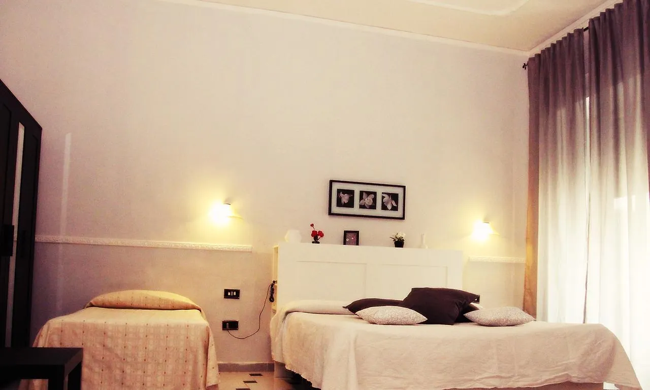Hotel Luna Rossa Nápoly