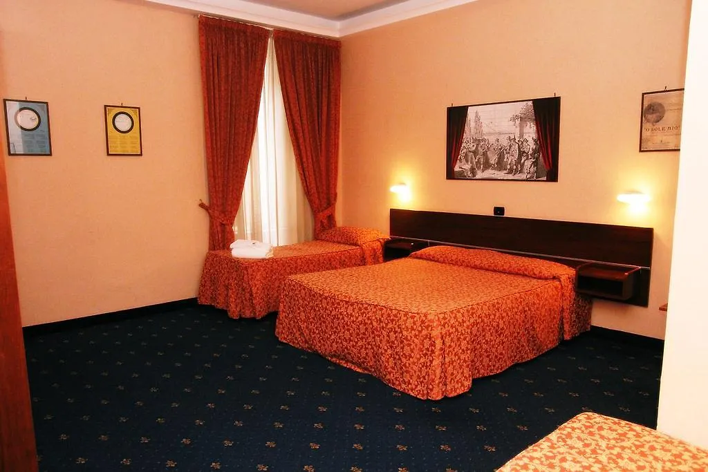 Hotel Luna Rossa Nápoly 3*,  Olaszország