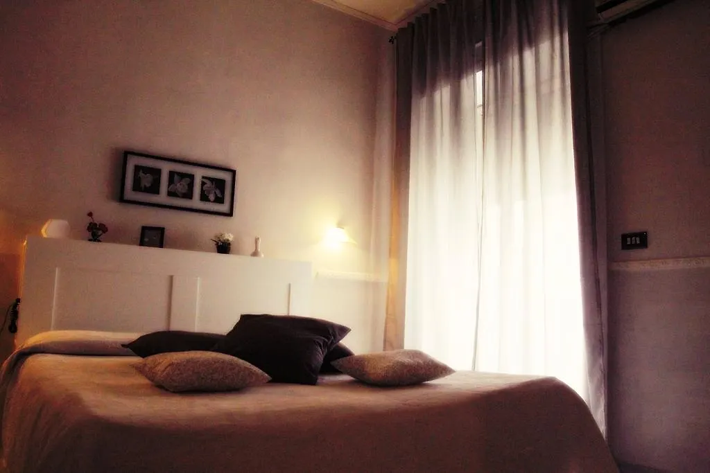 Hotel Luna Rossa Nápoly