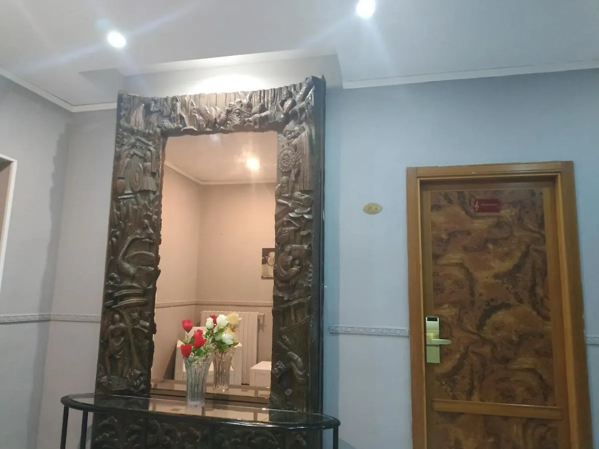 Hotel Luna Rossa Naples