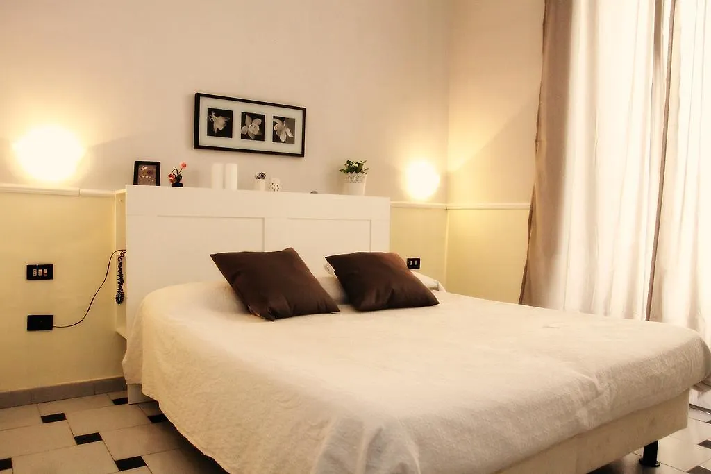 Hotel Luna Rossa Neapel 3*,  Italien